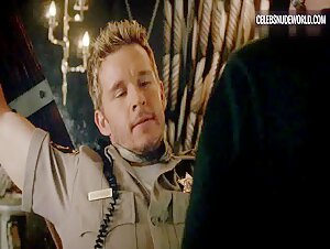 Deborah Ann Woll, Bailey Noble underwear, Sexy scene in True Blood (2008-2014) 16