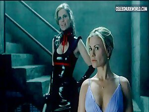 Natasha Alam breasts, bush scene in True Blood (2008-2014) 7