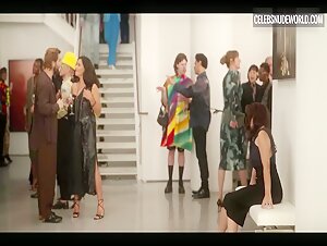 Hannah Chloe Kaplan butt, Nude scene in And Just Like That… (2021) 9