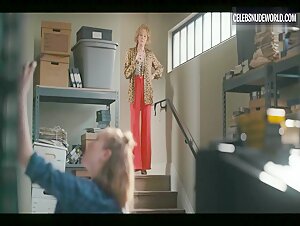 Hannah Einbinder Selfie, Sexy scene in Hacks (2021) 19