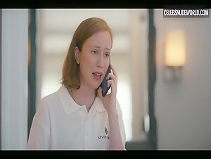 Poppy Liu Sexy, Asian scene in Hacks (2021) 4