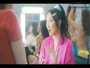 Poppy Liu Mirror, Sexy scene in Hacks (2021) 11