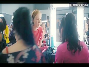 Poppy Liu Mirror, Sexy scene in Hacks (2021) 6