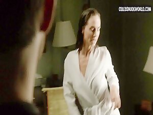 Eliza Dushku Nude, butt scene in Banshee (2013-2016) 14