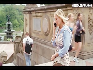 Kristin Davis Pokies, Brunette scene in And Just Like That… (2021-2025) 3