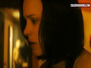 Diana Terranova, Peta Jensen, Alix Lynx bush, Nude scene in True Detective (2014-2024) 13