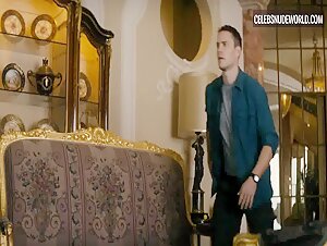 Weronika Rosati breasts, Nude scene in True Detective (2014-2024) 4