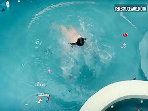 Weronika Rosati breasts, Nude scene in True Detective (2014-2024) 8