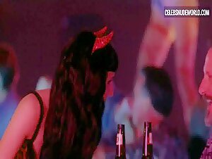 Amber Carollo Nude, breasts scene in True Detective (2014-2024) 5