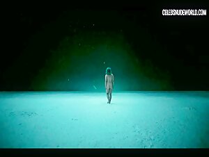 Aka Niviâna Nude, butt scene in True Detective (2014-2024) 10