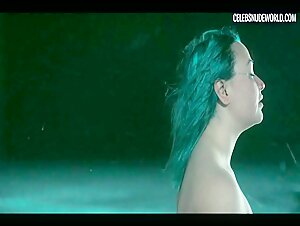 Aka Niviâna Nude, butt scene in True Detective (2014-2024) 5