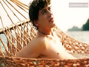 Sarah Catherine Hook Sexy, Hammock scene in The White Lotus (2021-2025) 11