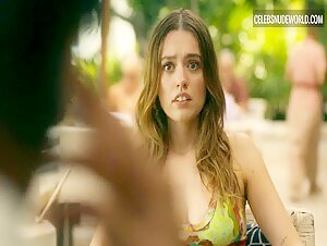 Charlotte Le Bon Sexy, bikini scene in The White Lotus (2021-2025) 8
