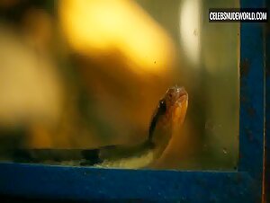 Aimée-Lou Wood Pokies, Sexy scene in The White Lotus (2021-2025) 4