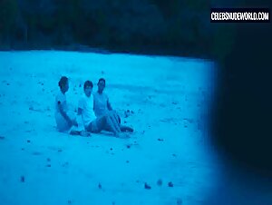 Parker Posey Beach, Sexy scene in The White Lotus (2021-2025) 15