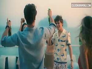 Aimée-Lou Wood, Charlotte Le Bon Sexy, bikini scene in The White Lotus (2021-2025) 3