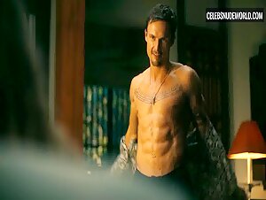 Michelle Monaghan Sexy, underwear scene in The White Lotus (2021-2025) 20