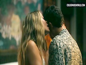 Michelle Monaghan Sexy, underwear scene in The White Lotus (2021-2025) 5