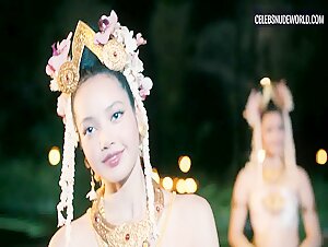 LISA Dancing, Pokies scene in The White Lotus (2021-2025) 10