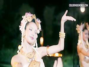 LISA Dancing, Pokies scene in The White Lotus (2021-2025) 19