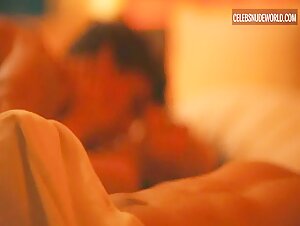 Charlotte Le Bon underwear, Sexy scene in The White Lotus (2021-2025) 19