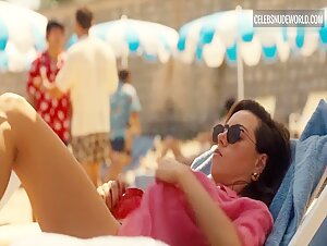 Aubrey Plaza bikini, breasts scene in The White Lotus (2021-2025) 1