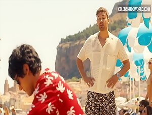 Aubrey Plaza bikini, breasts scene in The White Lotus (2021-2025) 13