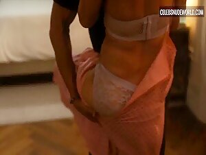 Aubrey Plaza underwear, Nude scene in The White Lotus (2021-2025) 9