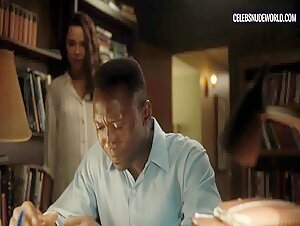 Carmen Ejogo Brunette, Sexy scene in True Detective (2014-2024) 11