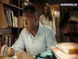 Carmen Ejogo Brunette, Sexy scene in True Detective (2014-2024) 5
