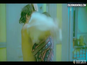 Rocío Hernández Sexy, Cleavage scene in The House of the Spirits (2026) 1