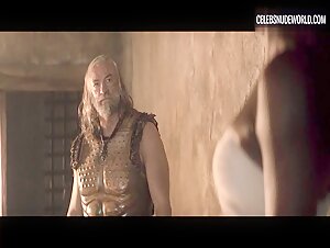 Tenika Davis Gladiator, Black scene in Spartacus: House of Ashur (2025) 3