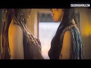 Ivana Baquero, Jaime Slater breasts, lesbian scene in Spartacus: House of Ashur (2025) 7