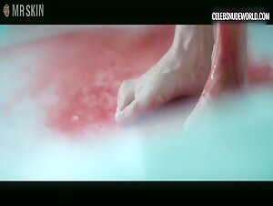 Lorena Comparato breasts, Nude scene in Elize: Shadows of a Woman (2026) 2