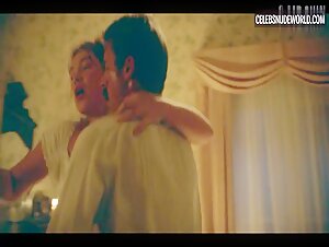 Florence Pugh Explicit, Sex in East of Eden (2026) 7