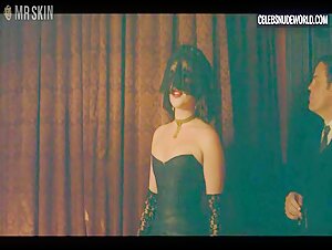 Florence Pugh Sexy, Stripper in East of Eden (2026) 13
